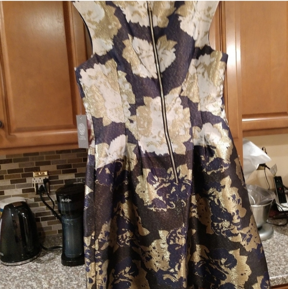 New Vince Camuto dress